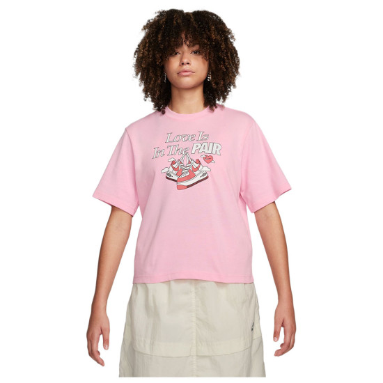 Nike Γυναικεία κοντομάνικη μπλούζα Sportswear Tee OC 1 Boxy Valentine's Day